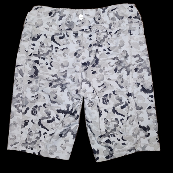 🌻FREE WITH ANY PURCHASE🌻 - Picture 2 of 4